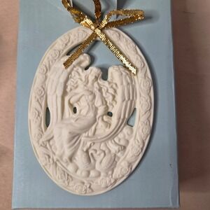 Vintage 2003‎ Partylite Angel of Love Bisque Ornament Oval Gold Ribbon P7929